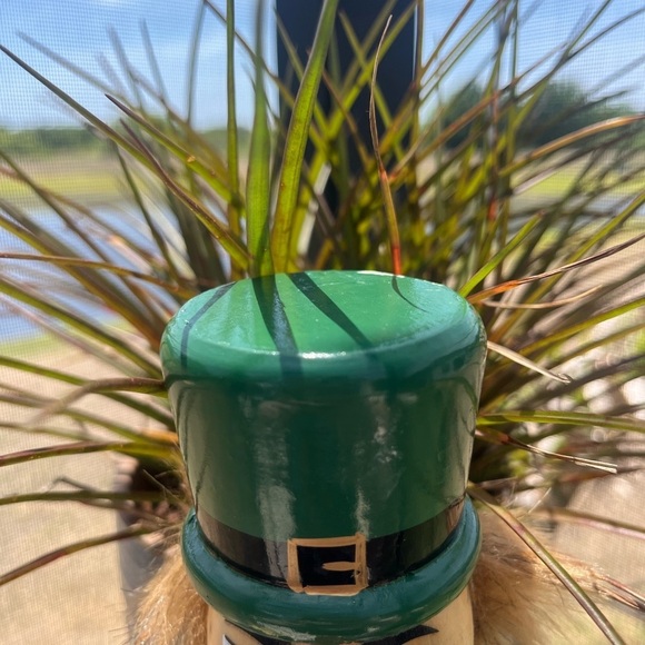 Ashland Irish Leprechaun Nutcracker St. Patrick's Day 9 in. Tall Wooden - Picture 6 of 12